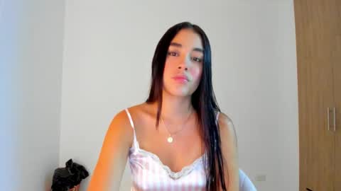 Aria Montgomery online show from January 17, 3:44 am