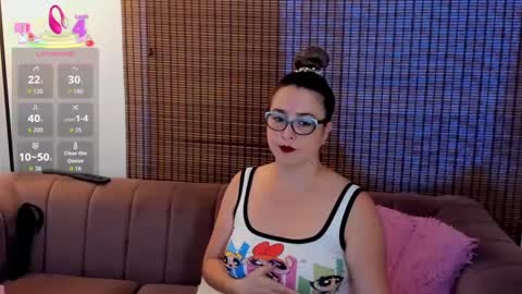 Snapshot of ariana_cross_ chatting on September 14, 12:59 pm Ariana Cruz online show from September 14, 12:59 pm