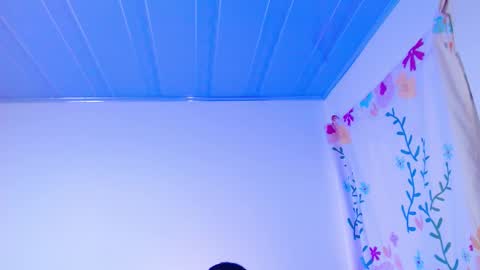 ariana_esteban07 online show from February 2, 12:04 pm