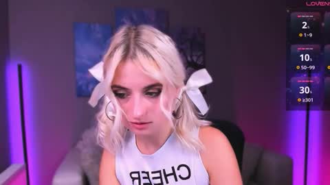 ariana_ross7 online show from September 22, 2:02 am