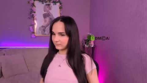 ariana_ross7 online show from March 10, 10:20 am