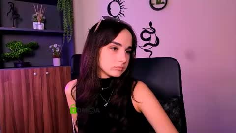 ariana_ross7 online show from July 10, 9:12 am