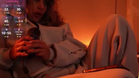 Snapshot of ariana_valdirii chatting on December 21, 10:06 pm cristina online show from December 21, 10:06 pm