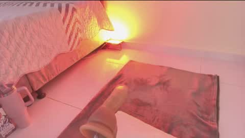 ariana_whore online show from December 2, 7:31 pm