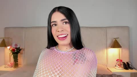 Susan online show from May 12, 8:06 pm
