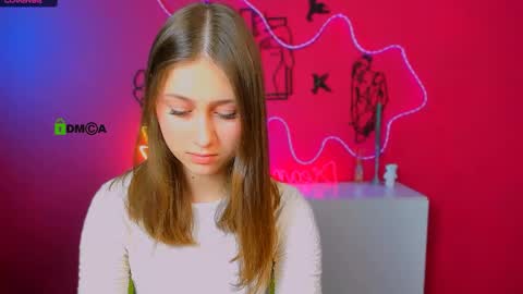 arianaa_cat online show from April 17, 6:44 pm
