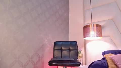 Snapshot of arianaa_gray chatting on December 1, 5:12 am Arianaa Gray online show from December 1, 5:12 am