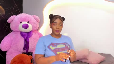 Snapshot of arianaablack chatting on June 22, 12:57 pm Ariana online show from June 22, 12:57 pm