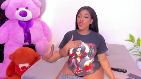 Snapshot of arianaablack chatting on July 25, 12:47 pm Ariana online show from July 25, 12:47 pm
