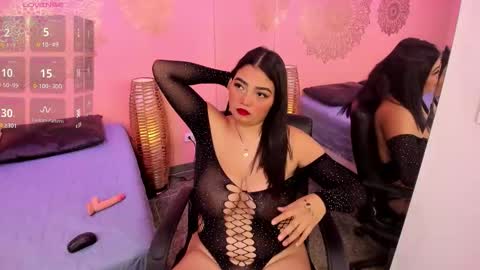 Ariana online show from February 8, 1:03 pm