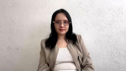 Kira online show from March 13, 8:10 am