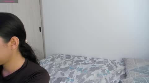 Arianna  online show from March 7, 5:10 pm