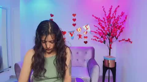 Snapshot of arianna_sweeet chatting on February 15, 9:38 am arianna_sweeet online show from February 15, 9:38 am