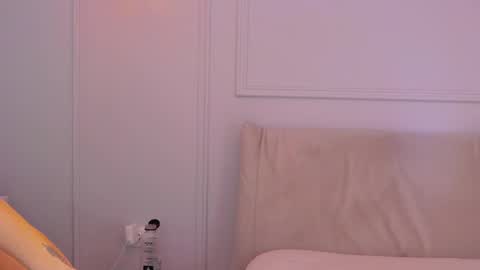 Snapshot of ariannabae chatting on October 3, 10:23 am AriannaBae online show from October 3, 10:23 am