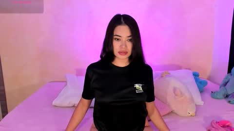 Snapshot of ariannacolins chatting on November 2, 9:06 pm ariannacolins online show from November 2, 9:06 pm