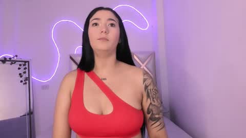 Arianna Dawson online show from December 6, 4:47 am