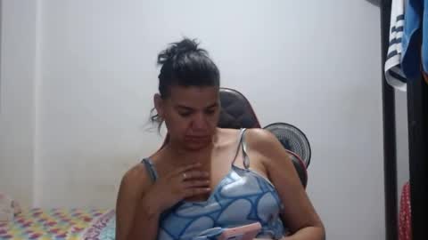Snapshot of ariannaloovel chatting on July 26, 4:20 am ariannaloovel online show from July 26, 4:20 am