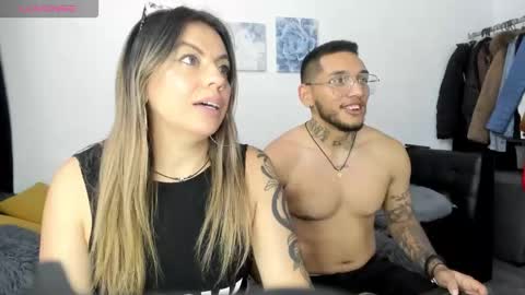 ariannawil online show from November 19, 2:00 am