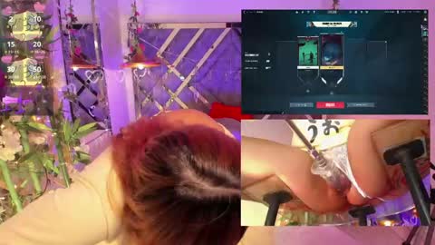 Snapshot of arianova_ chatting on May 13, 1:52 pm Aria online show from May 13, 1:52 pm