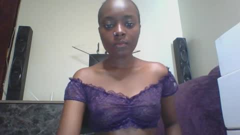 Tight pussy online show from April 14, 5:46 am