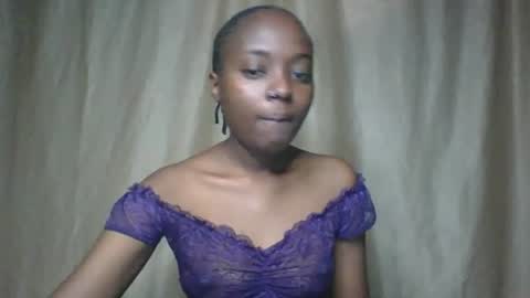 Tight pussy online show from August 7, 5:31 am