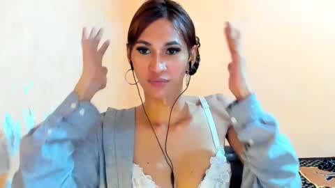 VAL online show from December 21, 7:13 am