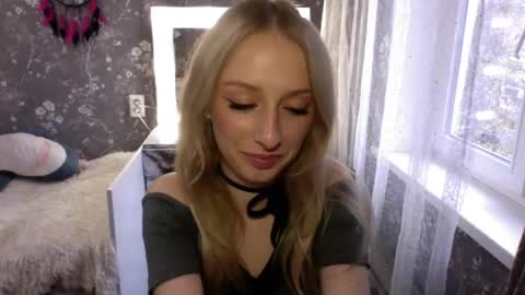 Alice online show from April 27, 12:47 pm