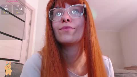 Snapshot of ariel_donovan chatting on October 6, 2:14 pm Ariel Donovan online show from October 6, 2:14 pm