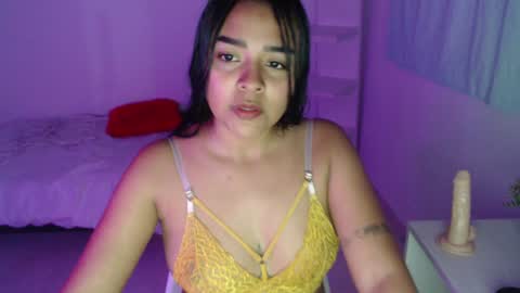 Snapshot of ariel_princess02 chatting on December 11, 2:41 am daniella online show from December 11, 2:41 am