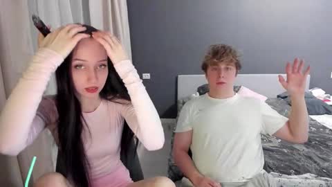 Ariel online show from March 18, 8:23 pm