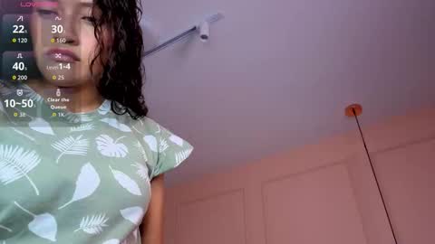 arielblossom____ online show from February 24, 11:52 am