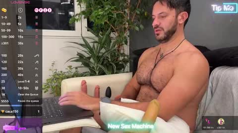 Ariel online show from February 1, 4:22 am