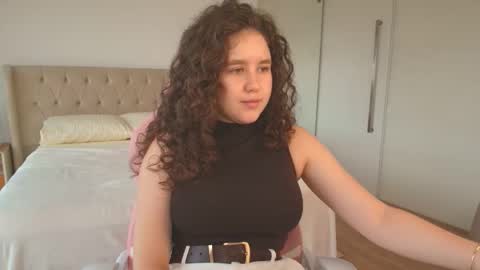 Ariella GTM3  Tue Wed Thu Fri Sat  0400 am-1030pm online show from February 27, 7:25 pm