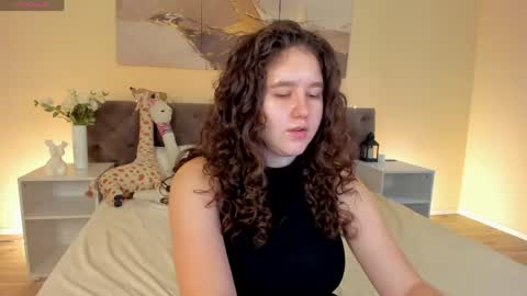 Snapshot of ariella_sol chatting on May 29, 1:14 am Ariella GTM3 Tue Wed Thu Fri Sat 0400 am-1030pm online show from May 29, 1:14 am