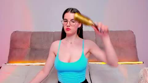 Ariella online show from July 1, 3:19 am