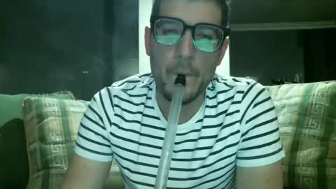 Snapshot of arielsinho chatting on February 21, 4:51 am Anon online show from February 21, 4:51 am