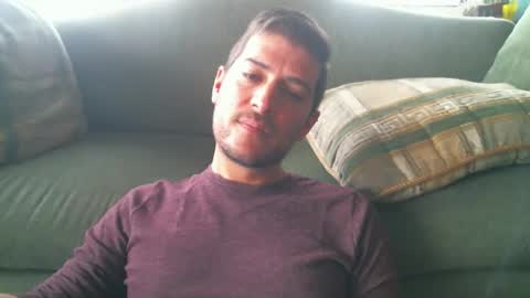 Snapshot of arielsinho chatting on November 23, 7:46 pm Anon online show from November 23, 7:46 pm