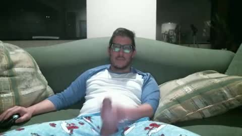 Snapshot of arielsinho chatting on November 26, 5:08 am Anon online show from November 26, 5:08 am