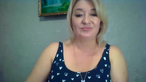 ArielXLoveresss online show from October 6, 8:01 am