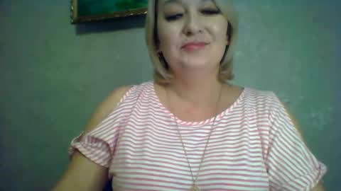 ArielXLoveresss online show from November 13, 9:03 pm