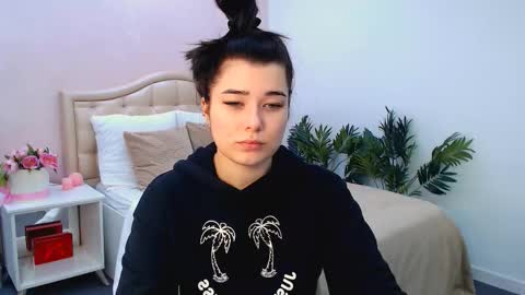 Ari online show from October 21, 10:05 am