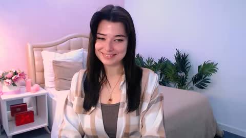 Ari online show from December 3, 1:31 pm