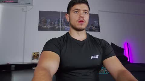 Snapshot of arilass chatting on November 6, 7:20 am A n g e l f r o m H e l l online show from November 6, 7:20 am