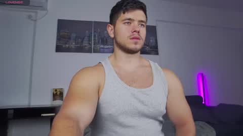 Snapshot of arilass chatting on November 8, 7:30 am A n g e l f r o m H e l l online show from November 8, 7:30 am