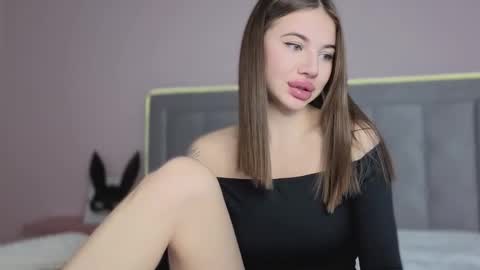 Snapshot of arimilas chatting on October 13, 8:36 am arimilas online show from October 13, 8:36 am