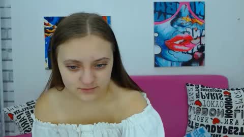 Snapshot of arinabelle chatting on October 20, 2:12 am arinabelle online show from October 20, 2:12 am