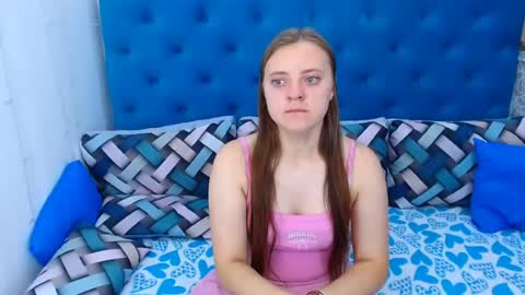 arinabelle online show from August 9, 3:44 am