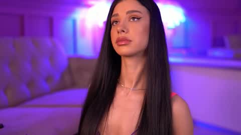 Snapshot of arinarhodes chatting on September 23, 5:49 pm Arina online show from September 23, 5:49 pm