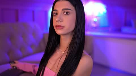 Snapshot of arinarhodes chatting on October 4, 5:33 pm Arina online show from October 4, 5:33 pm