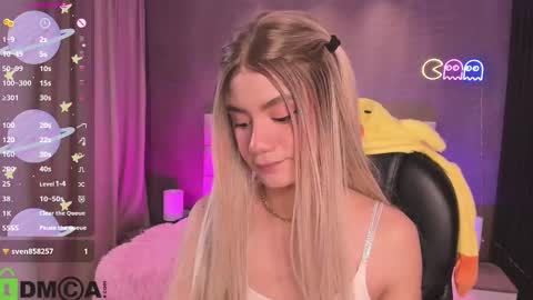 Ari  online show from September 24, 10:13 pm